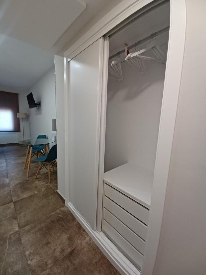 Apartamento Acogedor Junto A Calle Betis, Triana-Los Remedios Séville Extérieur photo