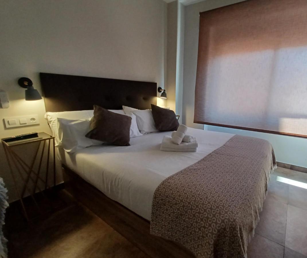Apartamento Acogedor Junto A Calle Betis, Triana-Los Remedios Séville Extérieur photo